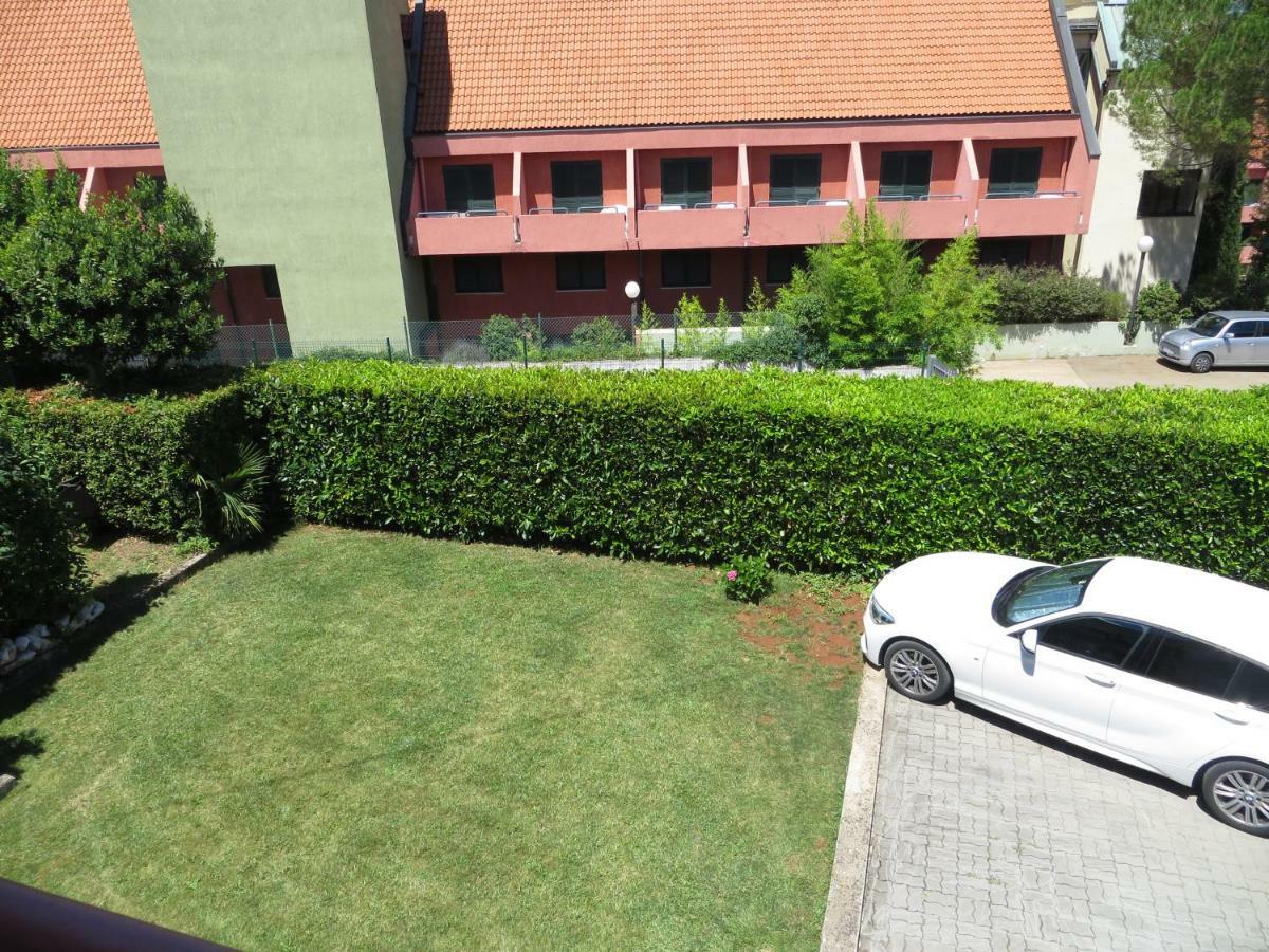 Apartment Sara Njivice Kültér fotó